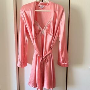 Vintage Linea Donatella Gorgeous Barbie Pink Satin Silk Robe & Slip Chemise Set